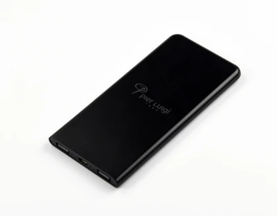 POWER BANK z podświetlanym logo